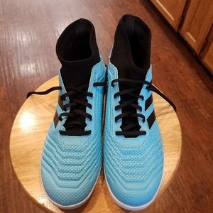 Adidas predator  19.3 indoor soccer shoes